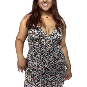 ✨princess polly delta midi dress - black floral ✨